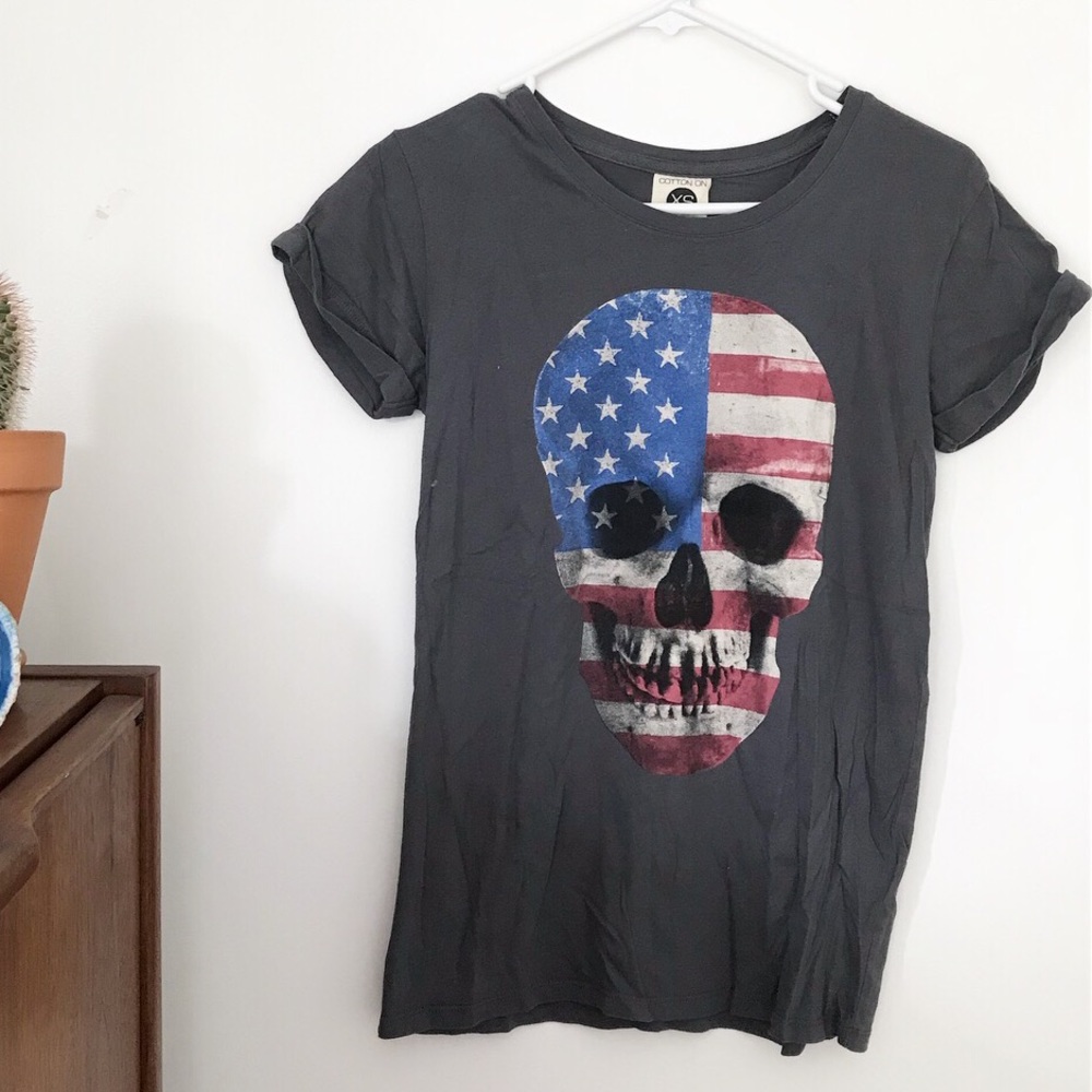 American flag skull tee